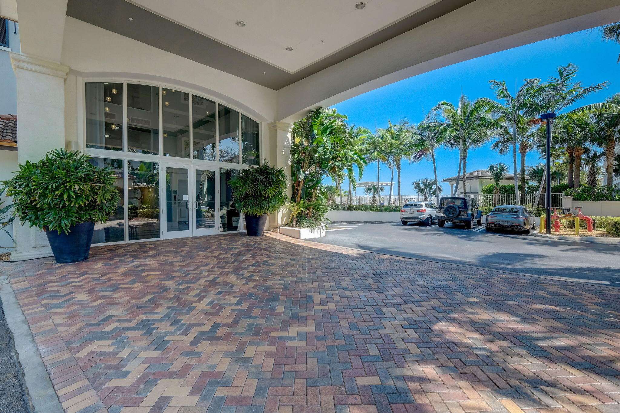 PENINSULA ON THE INTRACOASTAL CONDO - Residential