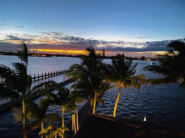 PENINSULA ON THE INTRACOASTAL CONDO - Residential