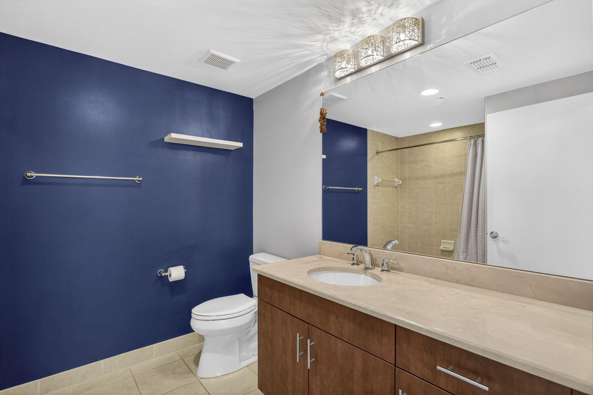 PENINSULA ON THE INTRACOASTAL CONDO - Residential