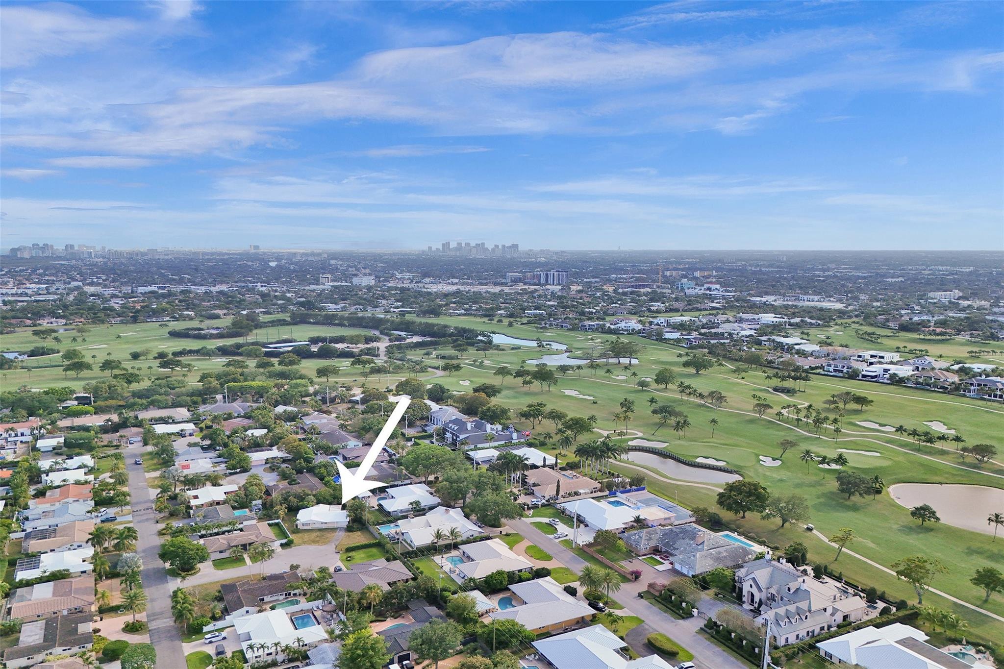 2590 NE 41 Ct