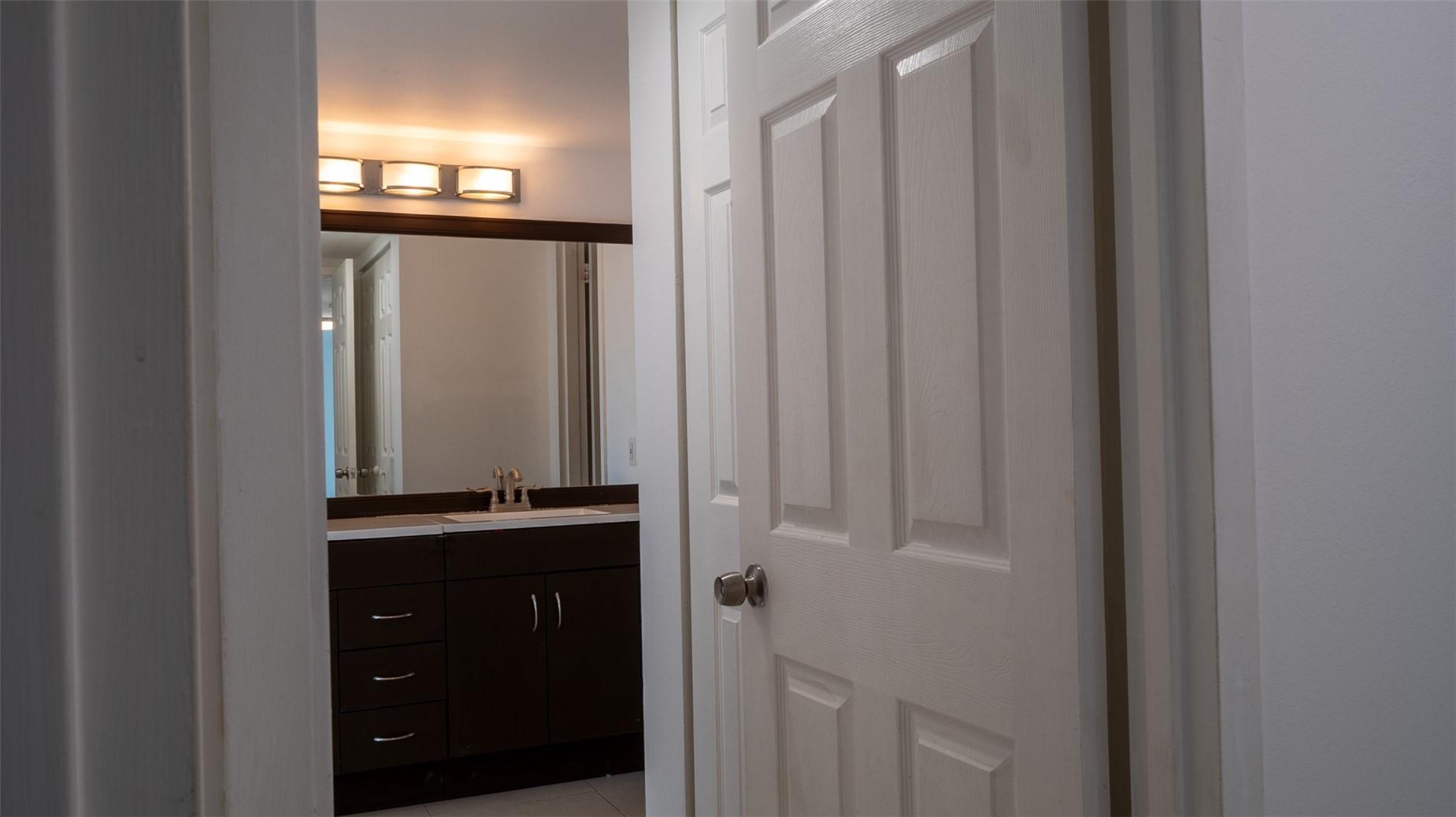 BONAVIDA CONDO - Residential