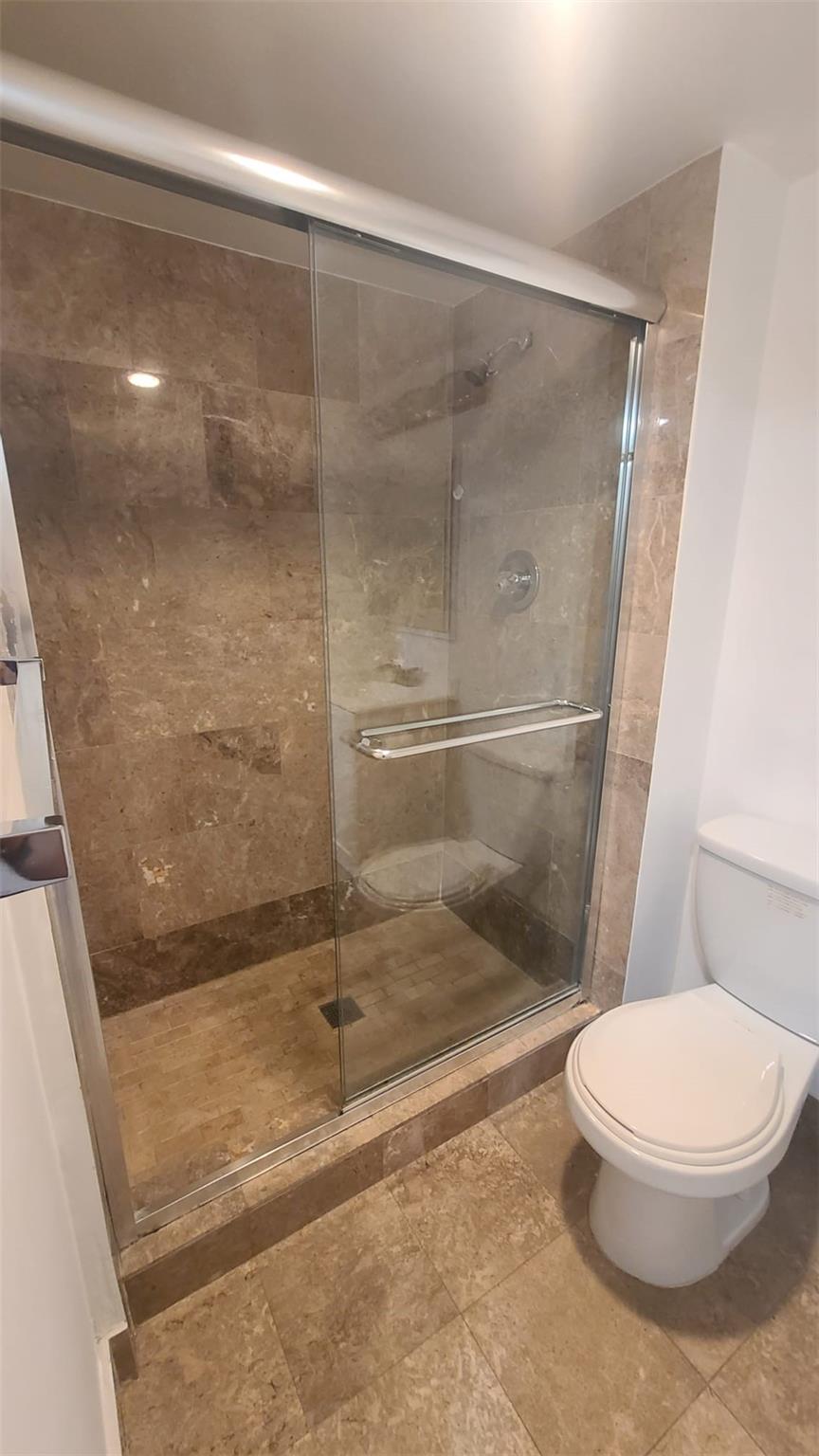 BONAVIDA CONDO - Residential