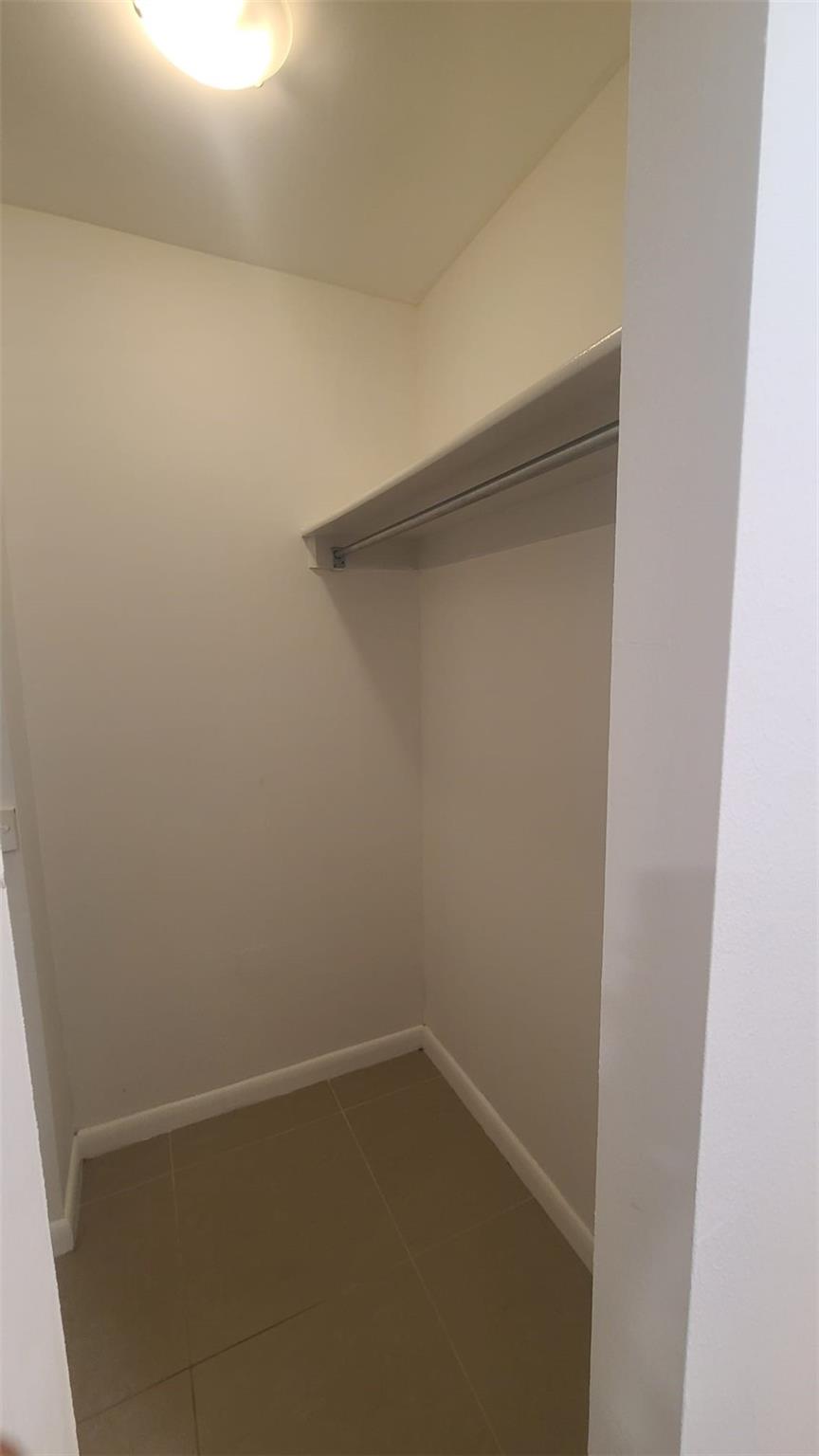 BONAVIDA CONDO - Residential