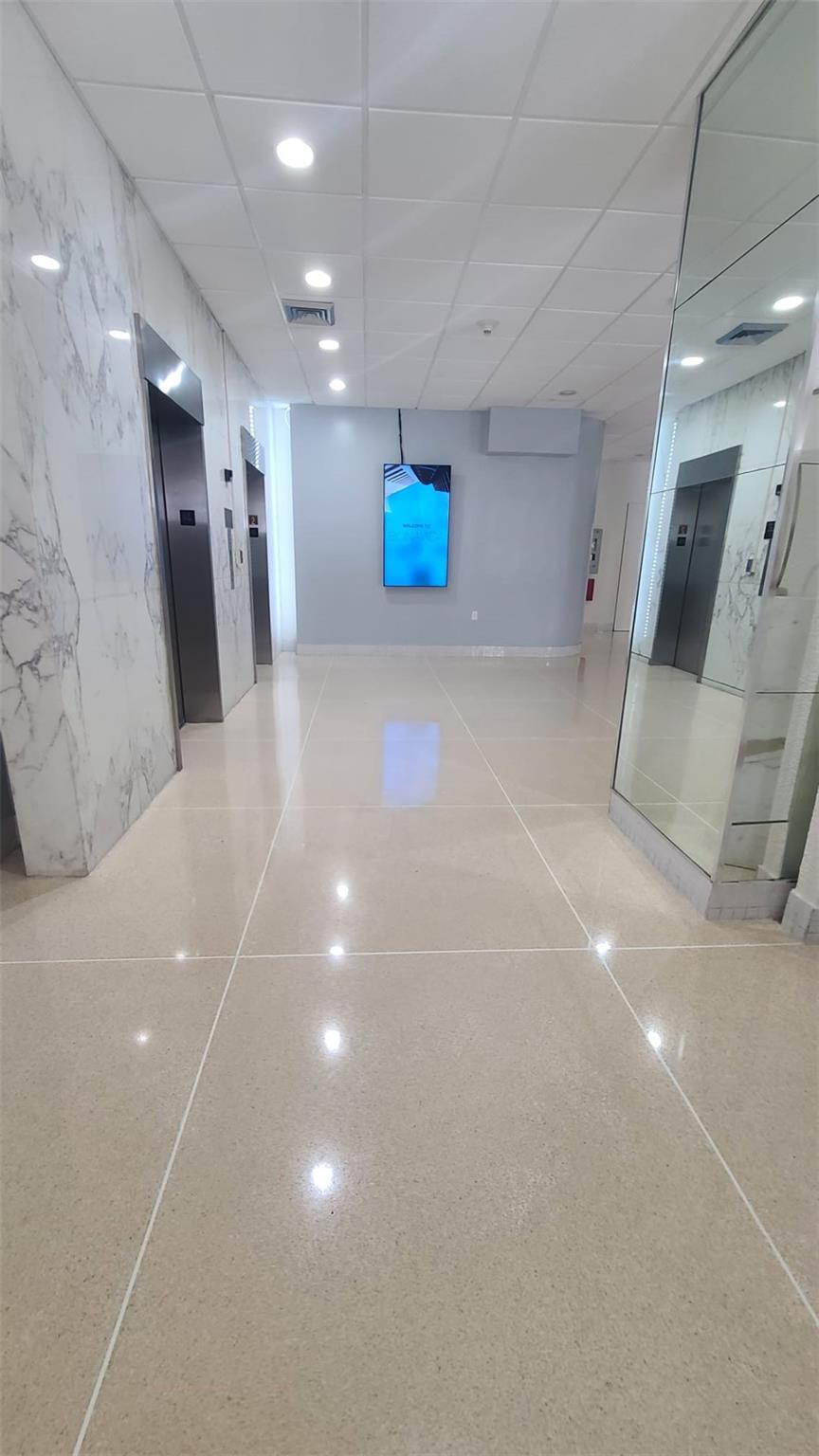 BONAVIDA CONDO - Residential