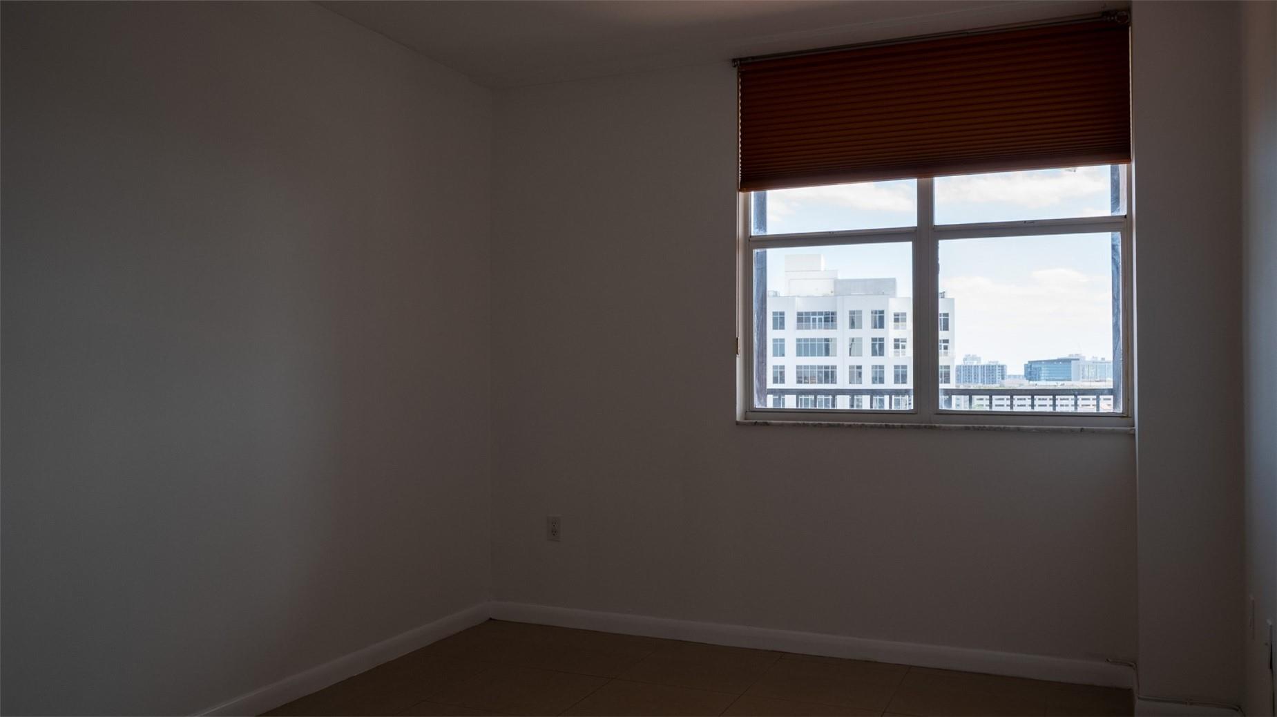 BONAVIDA CONDO - Residential