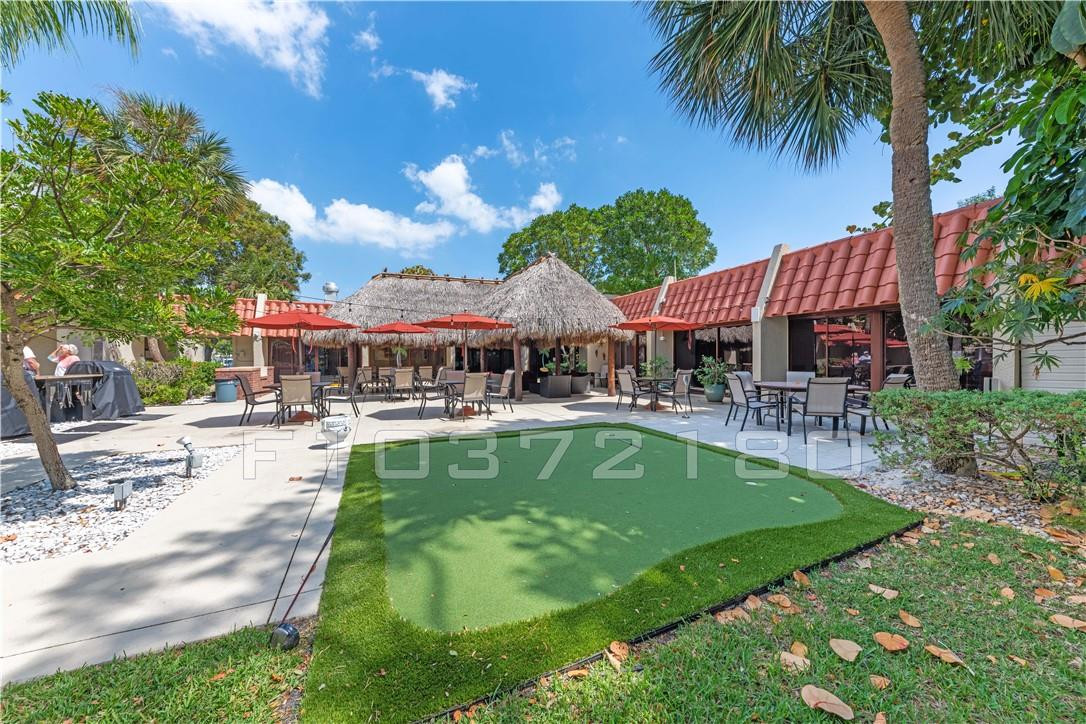 Island Club - Residential
