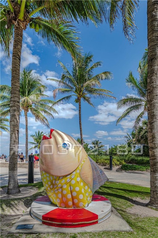Island Club - Residential