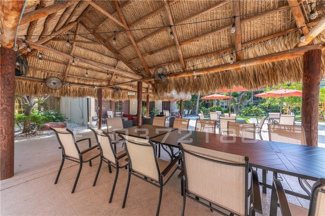 Island Club - Residential