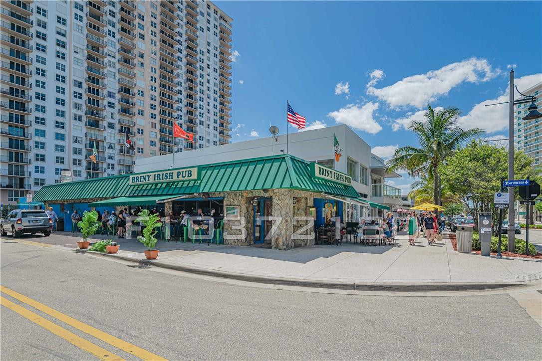 Island Club - Residential