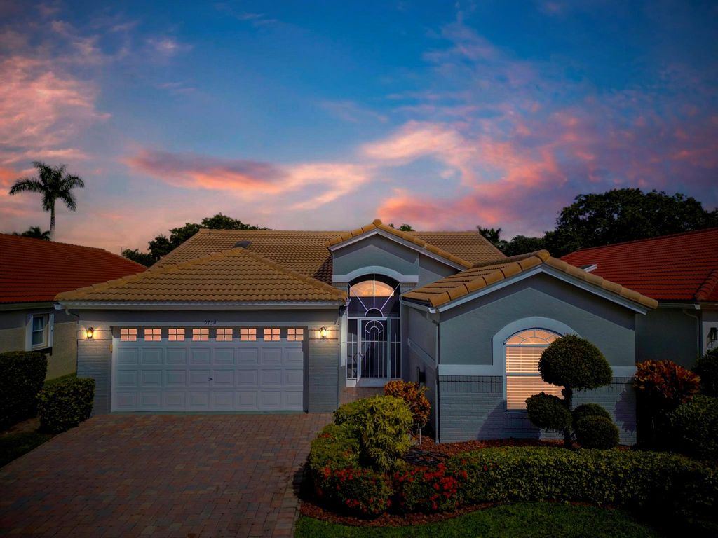 Photo of 9734 Harbour Lake Circle, Boynton Beach, FL 33437 (MLS # R11134419)