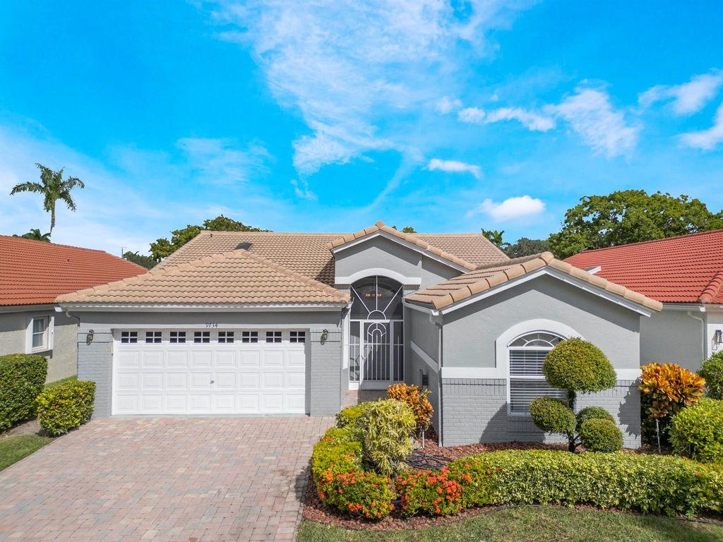 Photo of 9734 Harbour Lake Circle, Boynton Beach, FL 33437 (MLS # R11134419)