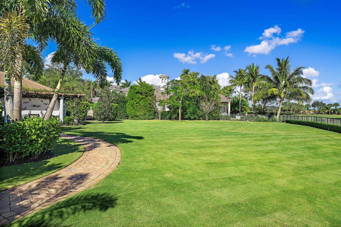 IBIS GOLF AND COUNTRY CLUB - BAY POINTE - Residential