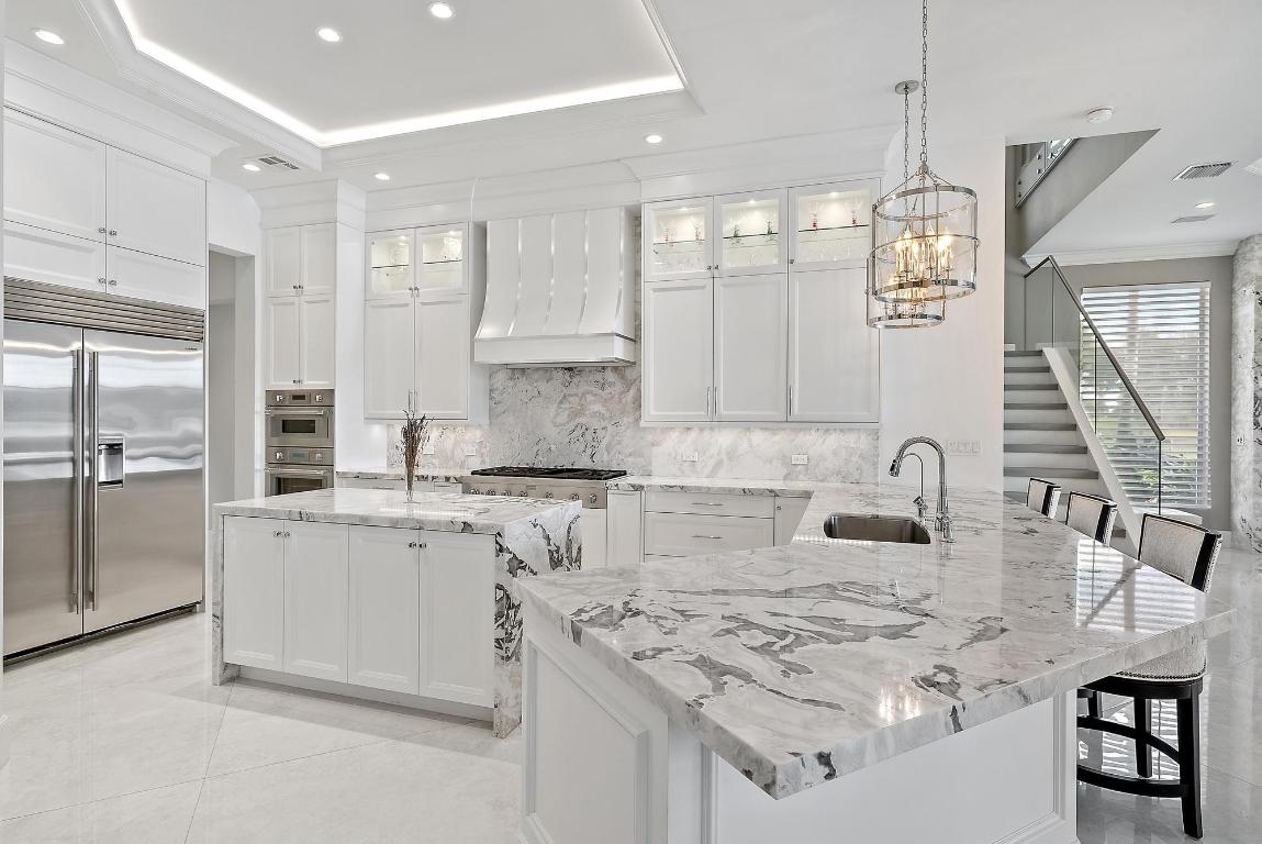 IBIS GOLF AND COUNTRY CLUB - BAY POINTE - Residential