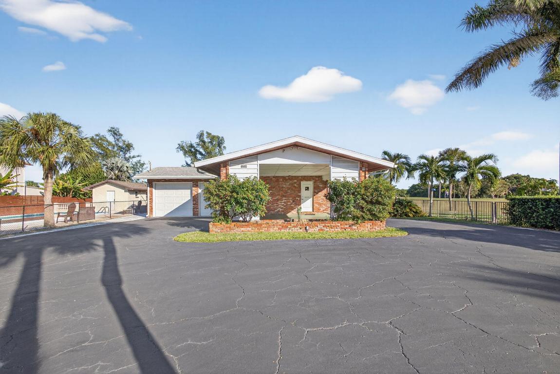 NORTH LAKE WORTH - Residential