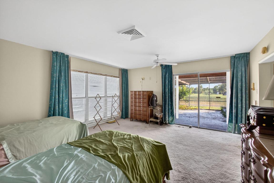 NORTH LAKE WORTH - Residential