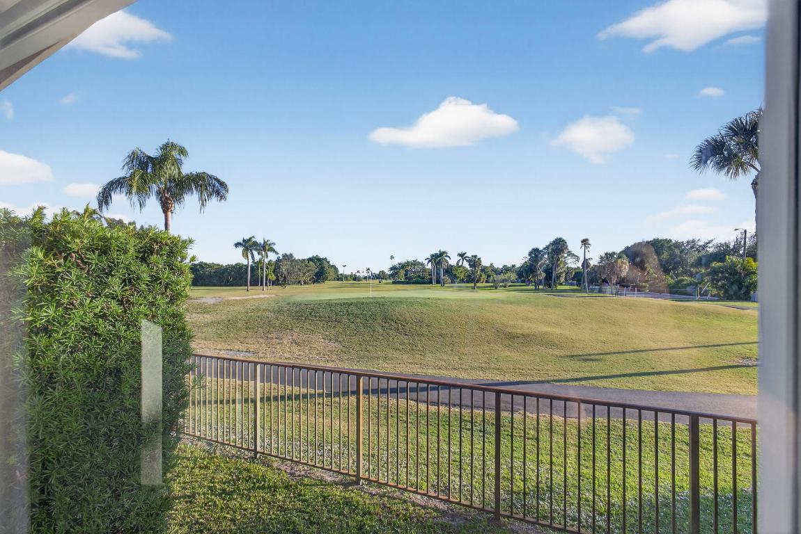 NORTH LAKE WORTH - Residential