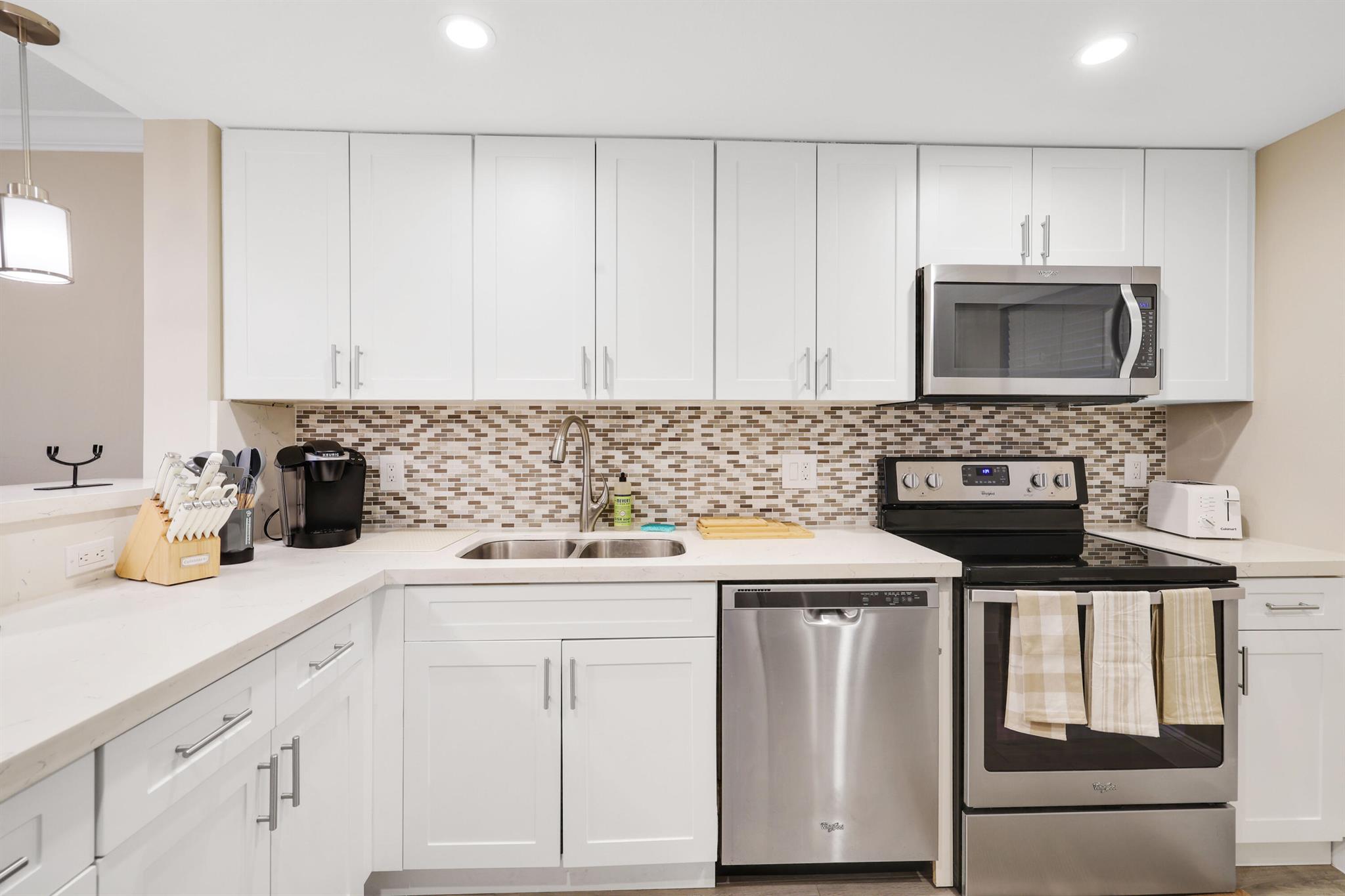 BOCA RATON RIVIERA UNIT D - Residential Lease