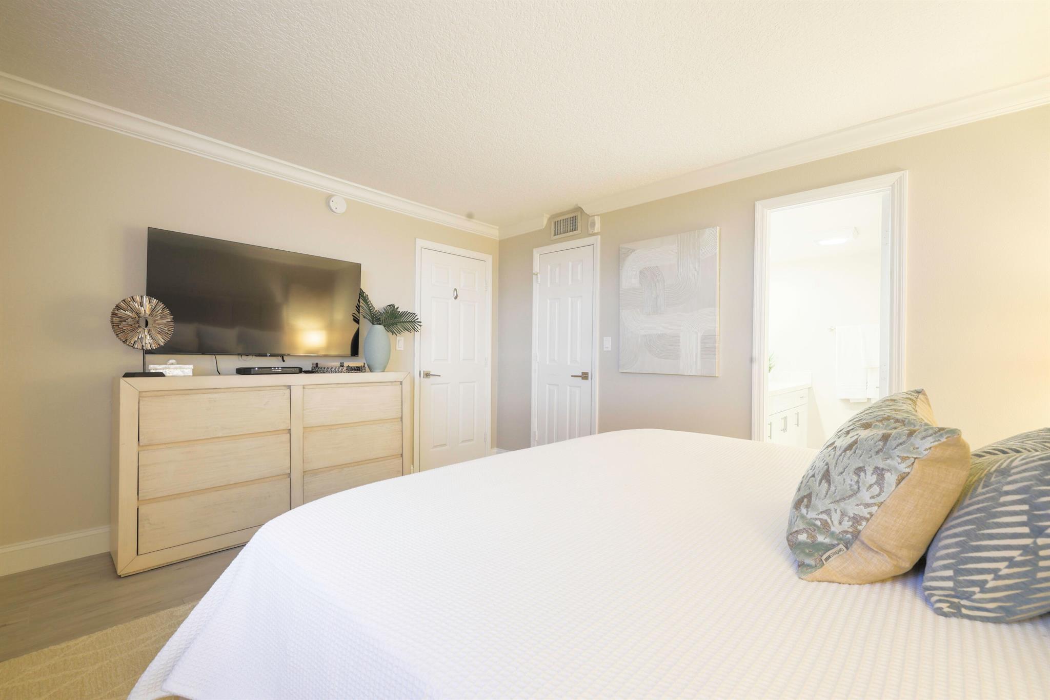 BOCA RATON RIVIERA UNIT D - Residential Lease