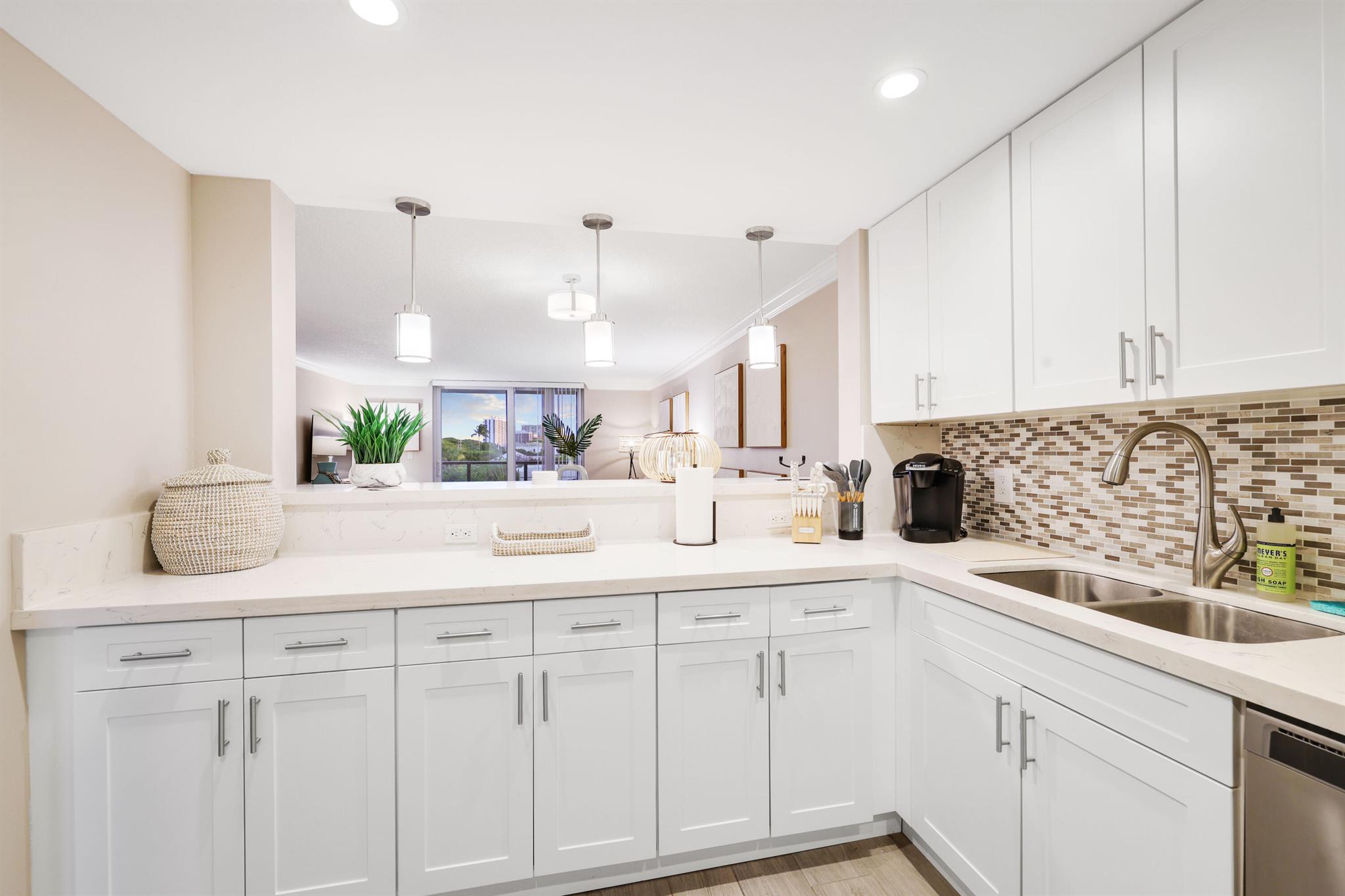 BOCA RATON RIVIERA UNIT D - Residential Lease