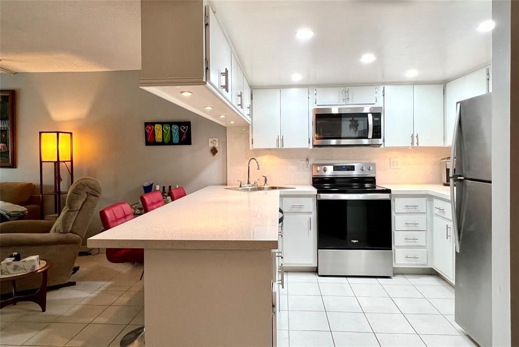 Photo of 3002 NE 5th Terrace #209-B, Wilton Manors, FL 33334 (MLS # F10534810)
