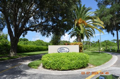 A home in Port St Lucie