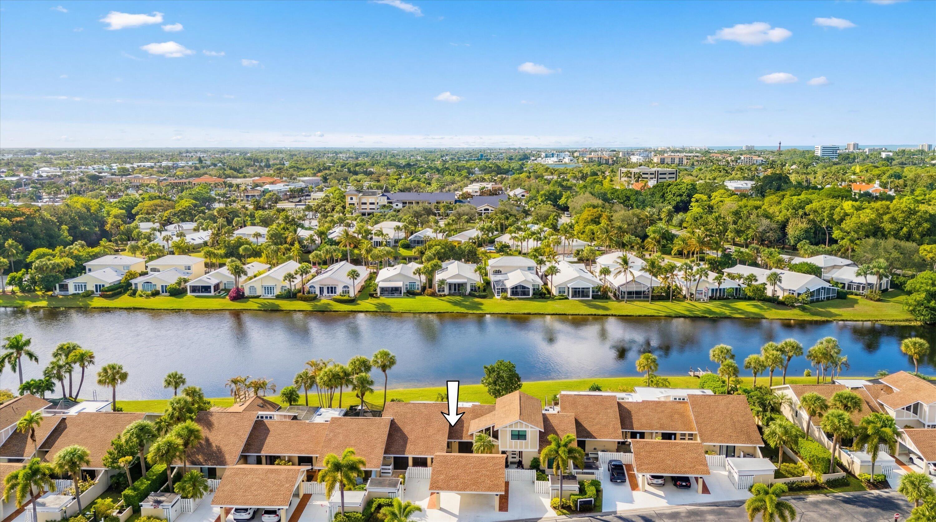 CAPE POINTE OF JONATHANS LANDING - Residential