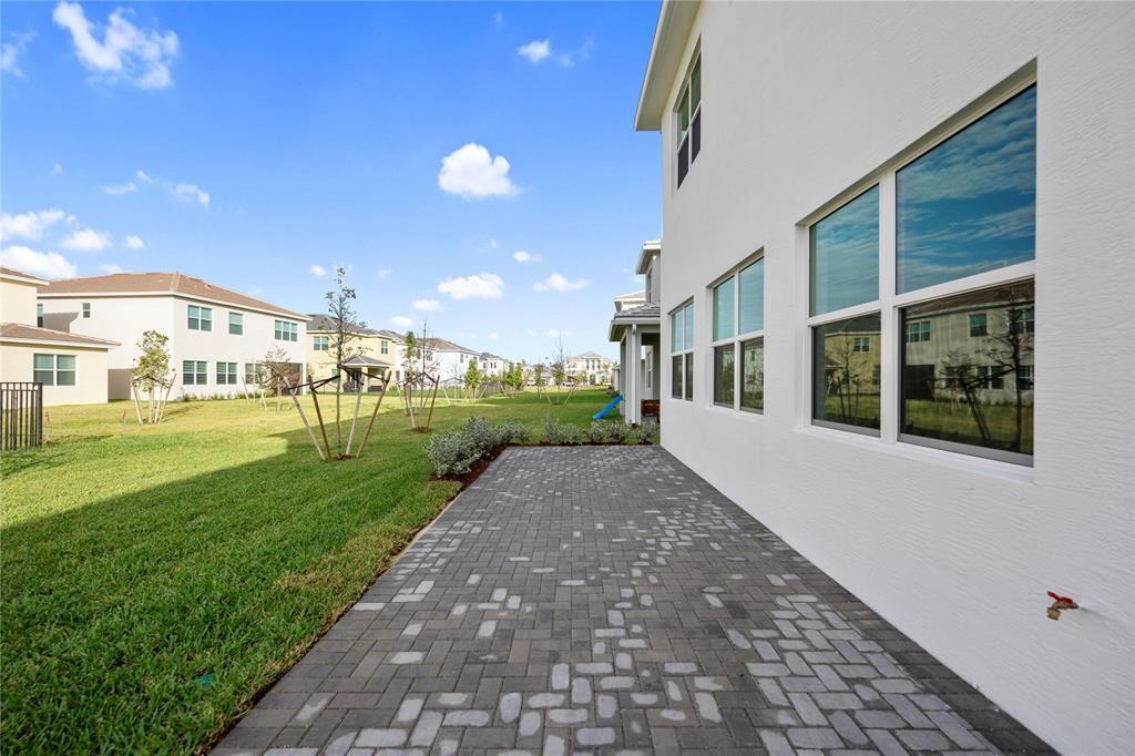 ORCHARDS OF WESTLAKE - Residential Lease