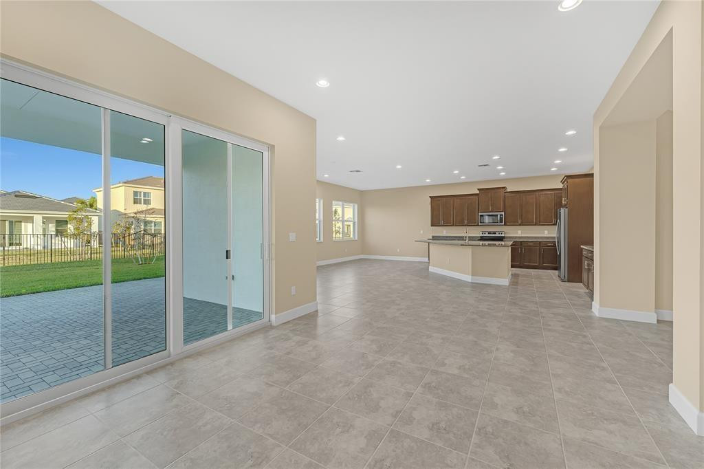 ORCHARDS OF WESTLAKE - Residential Lease