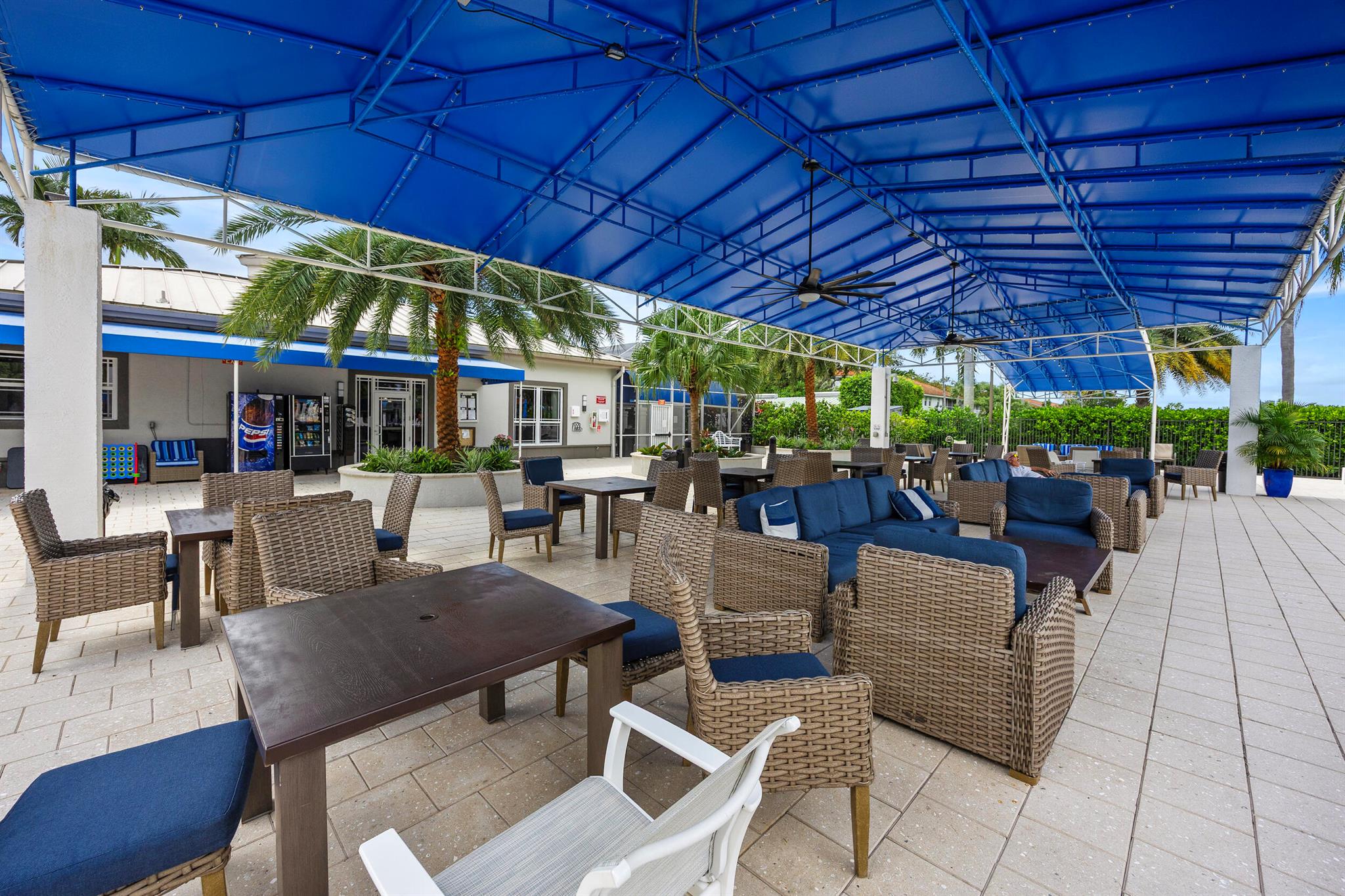 PALM ISLES WEST - Residential