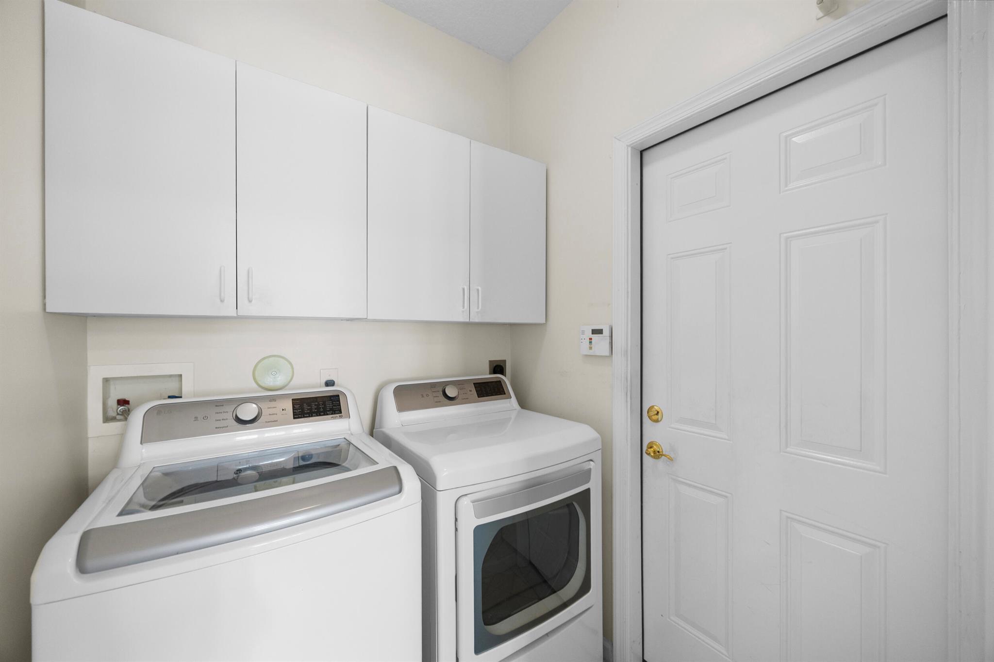 PALM ISLES WEST - Residential