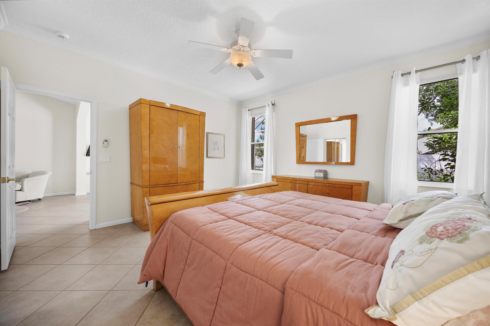 PALM ISLES WEST - Residential