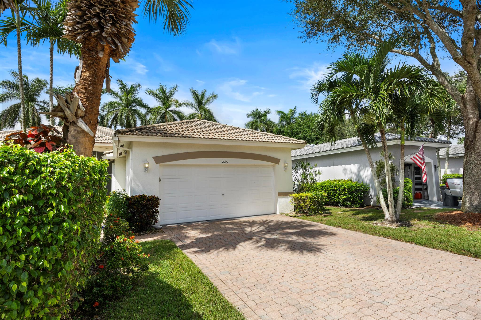 PALM ISLES WEST - Residential