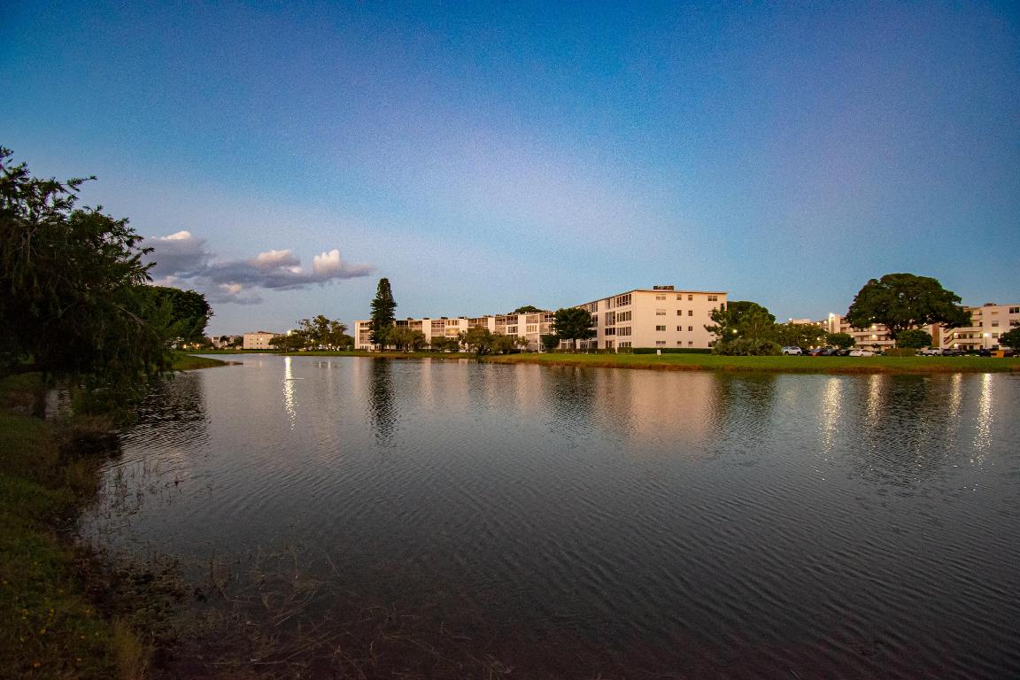 GUILDFORD AT CENTURY VILLAGE CONDO - Residential