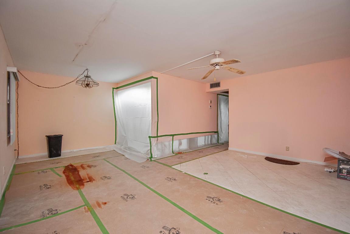 GUILDFORD AT CENTURY VILLAGE CONDO - Residential