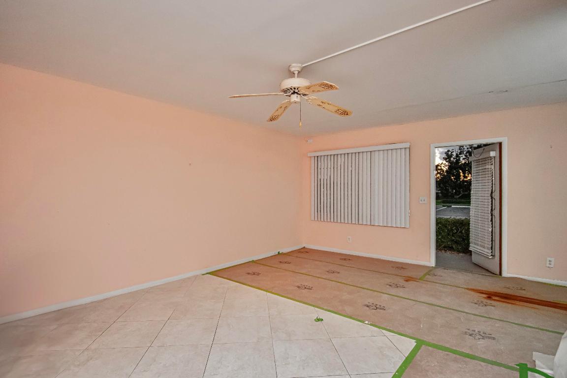 GUILDFORD AT CENTURY VILLAGE CONDO - Residential