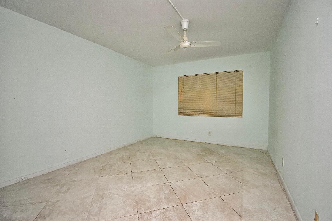 GUILDFORD AT CENTURY VILLAGE CONDO - Residential