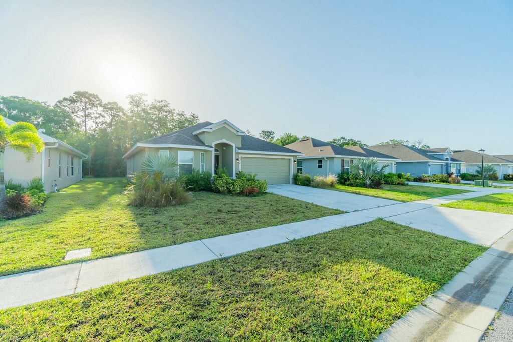 Photo of 5314 Vespera Street, Fort Pierce, FL 34951 (MLS # R11080247)
