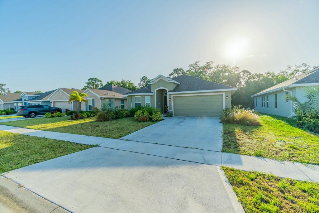 Photo of 5314 Vespera Street, Fort Pierce, FL 34951 (MLS # R11080247)
