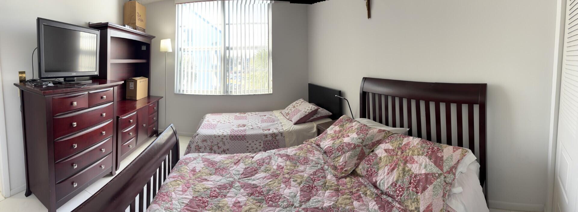 16 OF PALM SPRINGS 2 CONDO - Residential