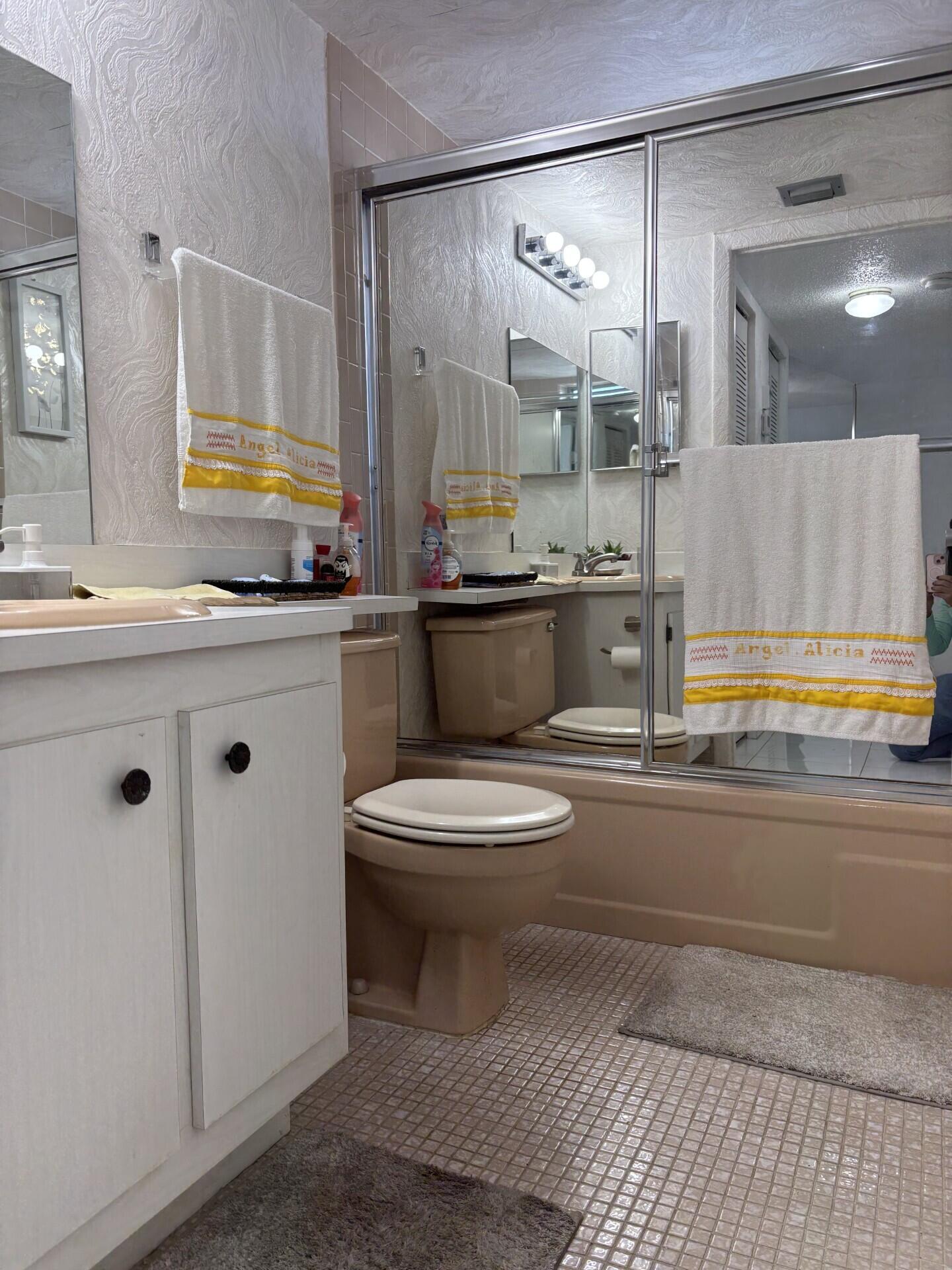 16 OF PALM SPRINGS 2 CONDO - Residential