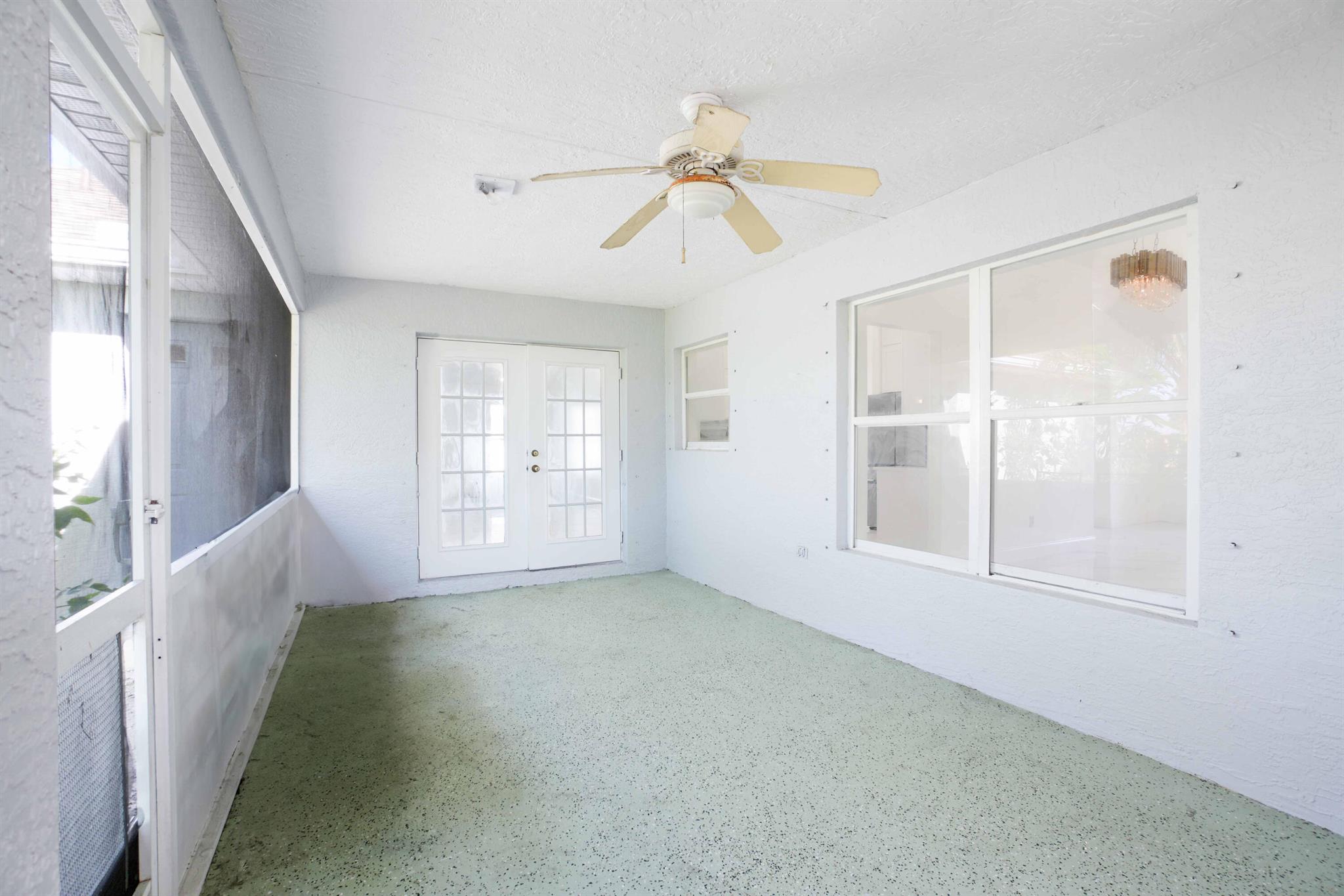 PORT ST LUCIE SECTION 3 - Residential