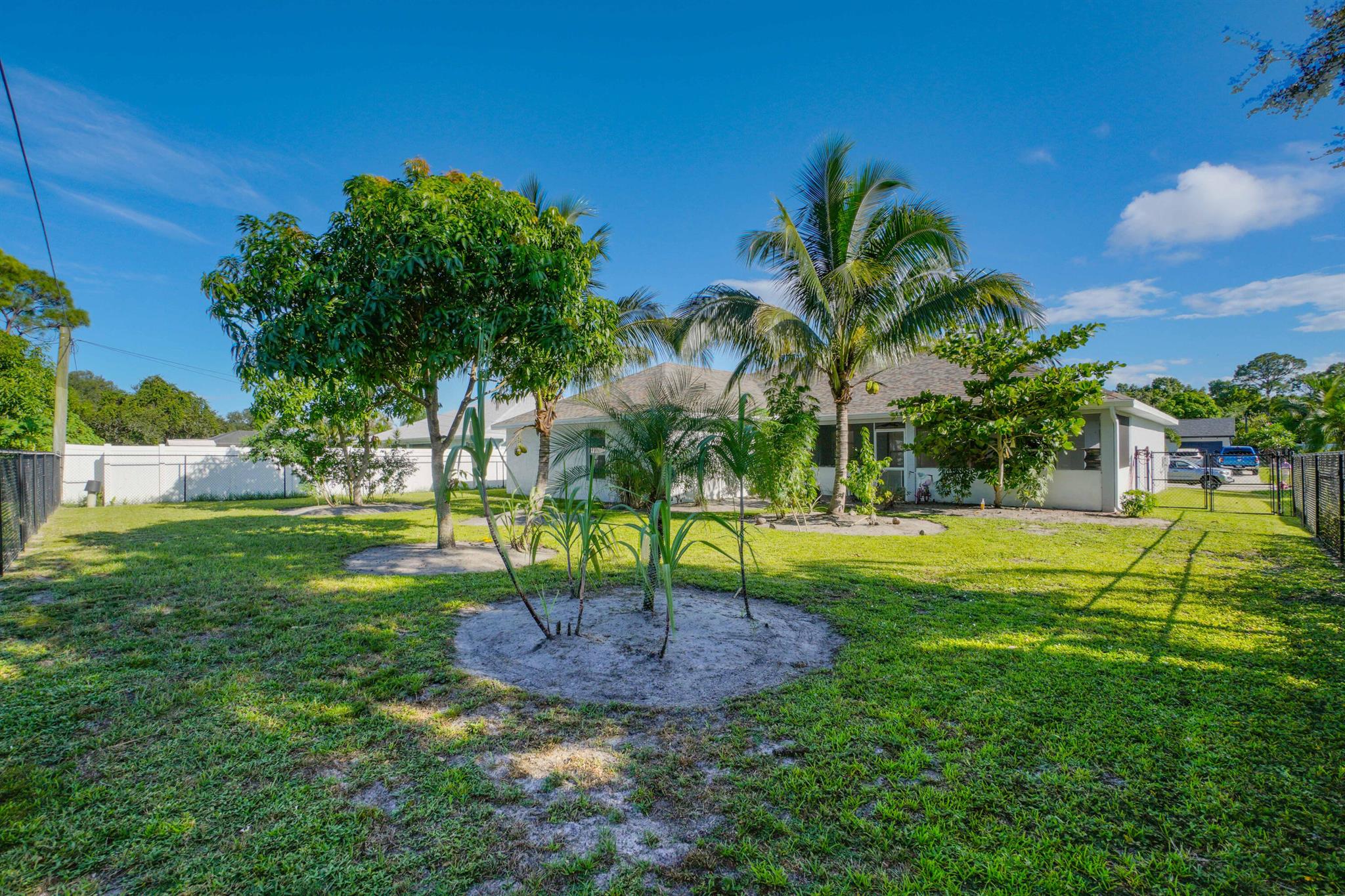 PORT ST LUCIE SECTION 3 - Residential