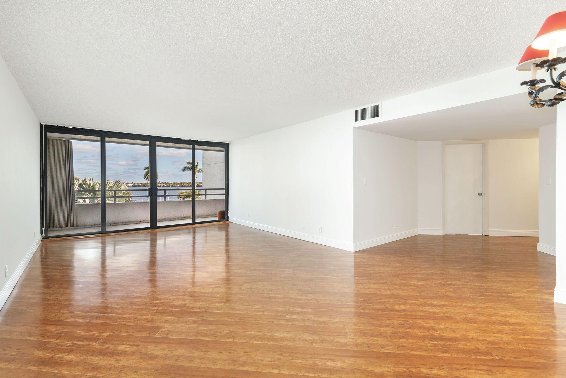 3701 S Flagler Drive B401