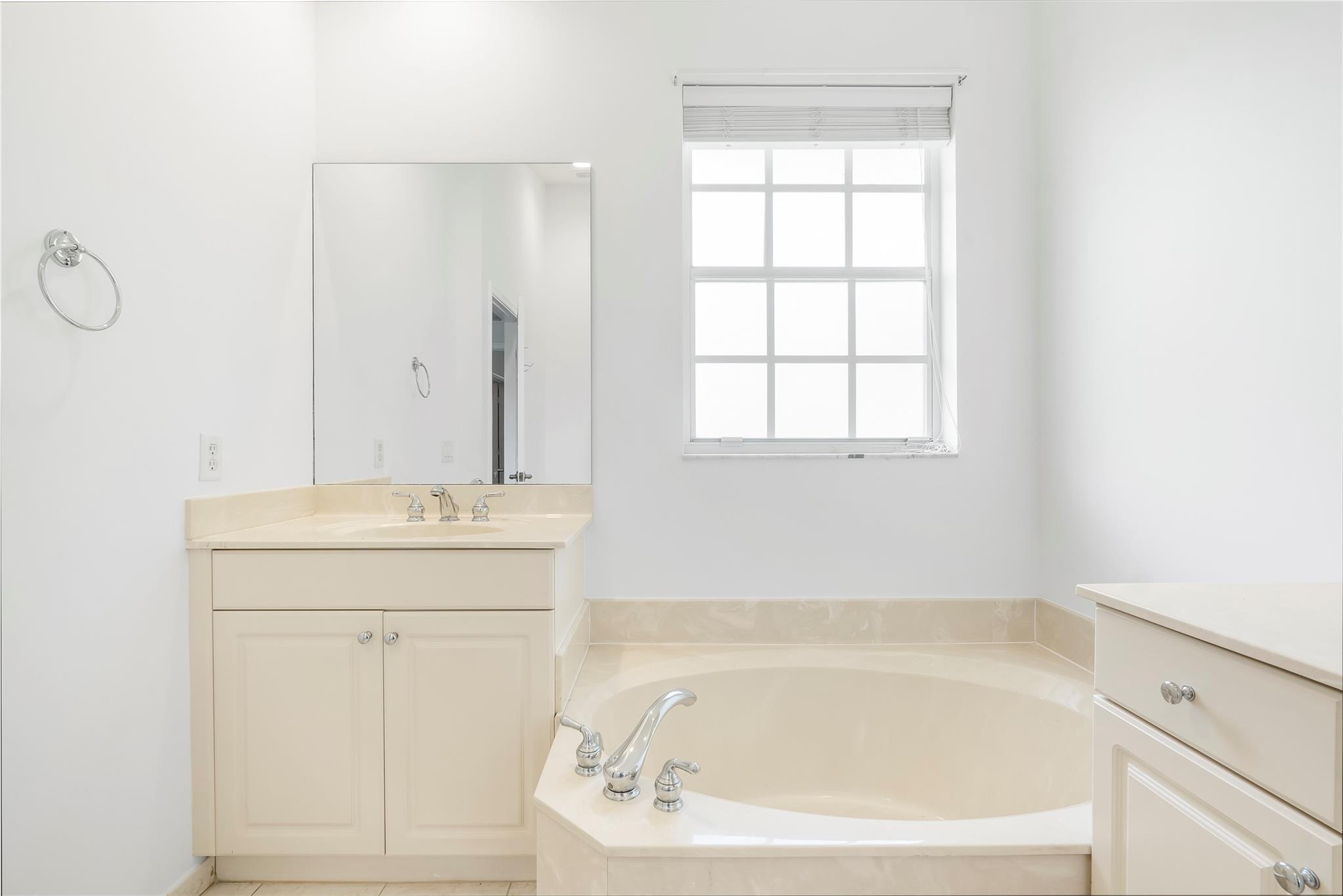 Villas of Rolling Hills - Residential