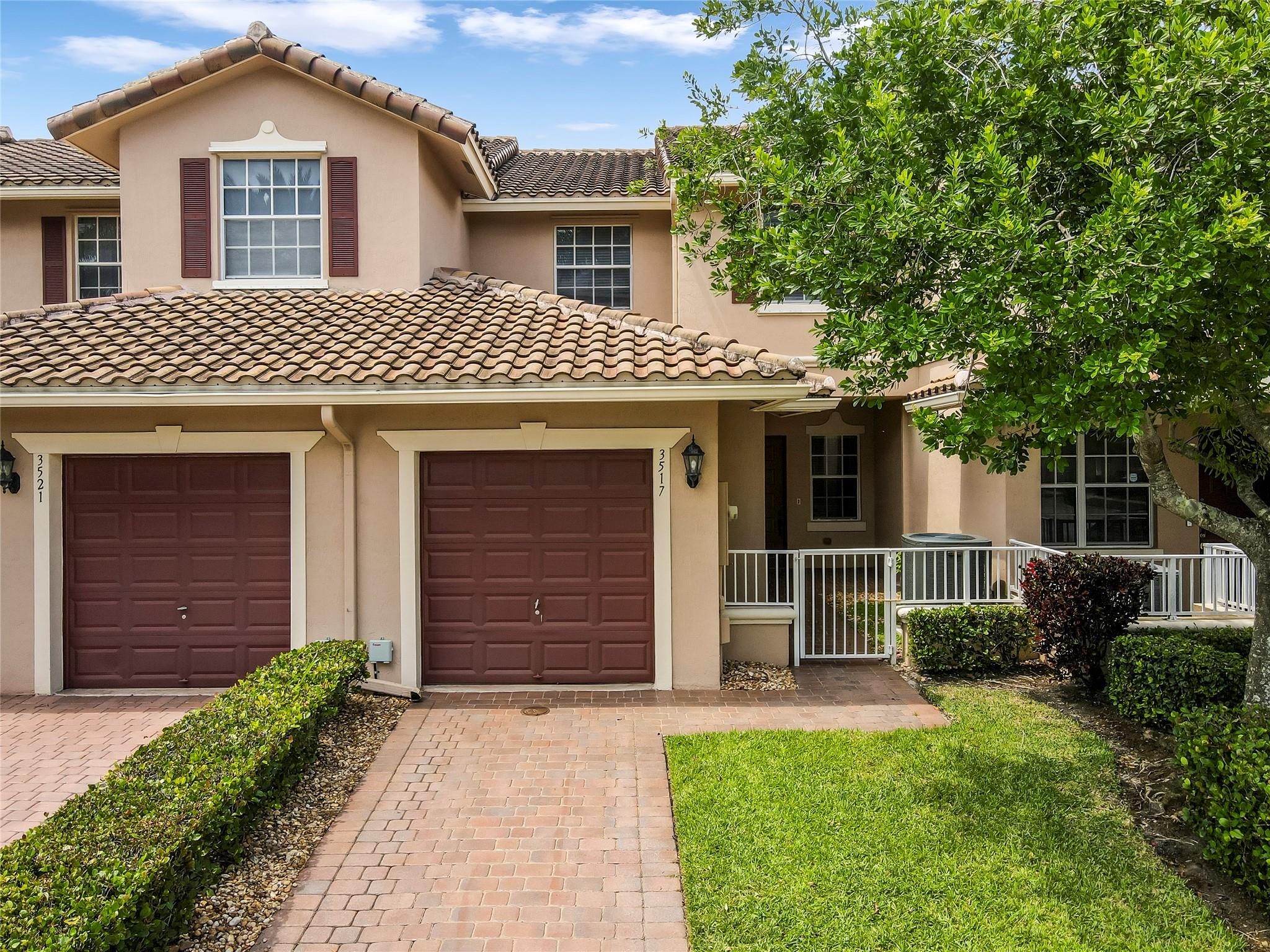 Villas of Rolling Hills - Residential