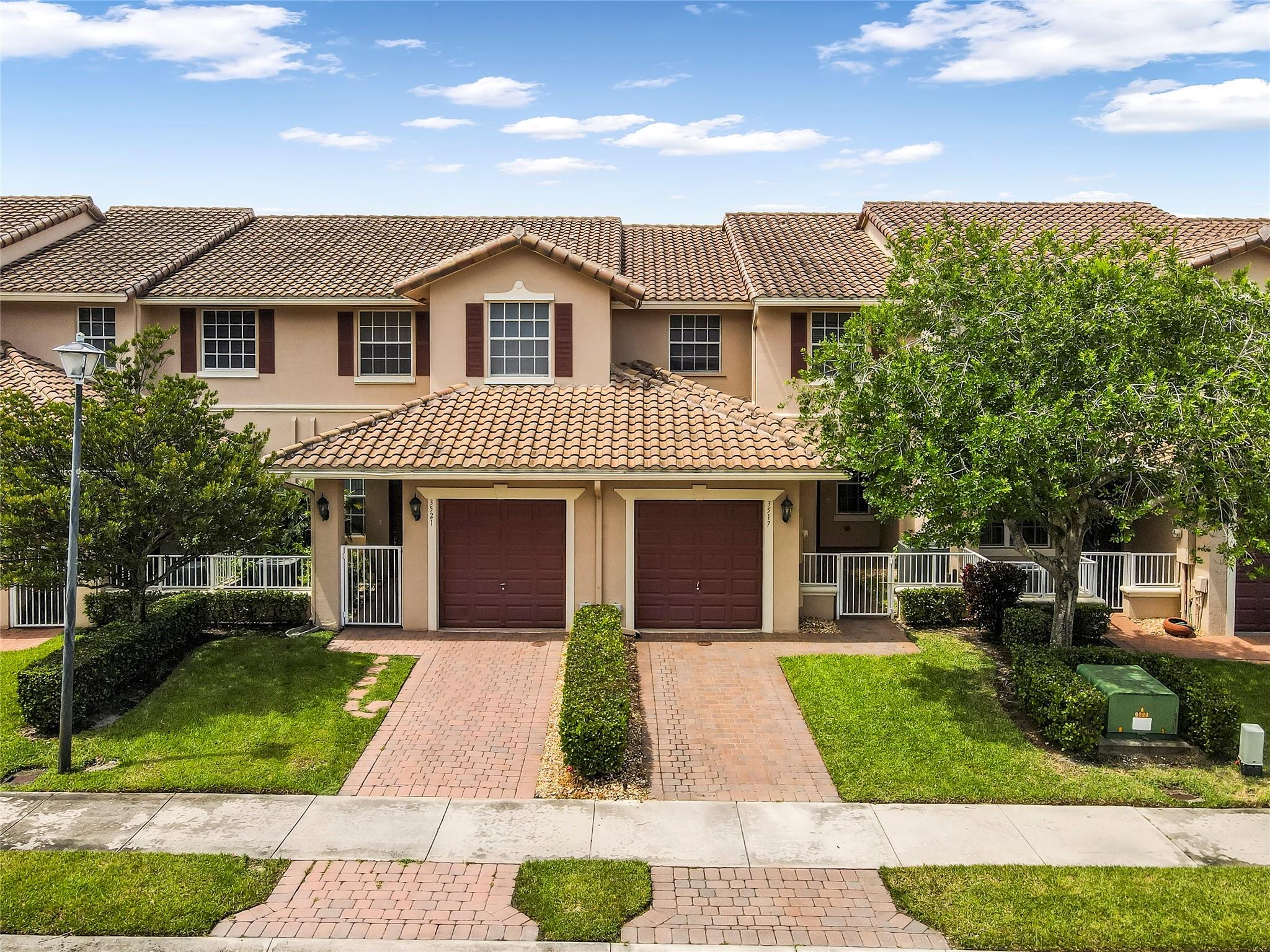 Villas of Rolling Hills - Residential