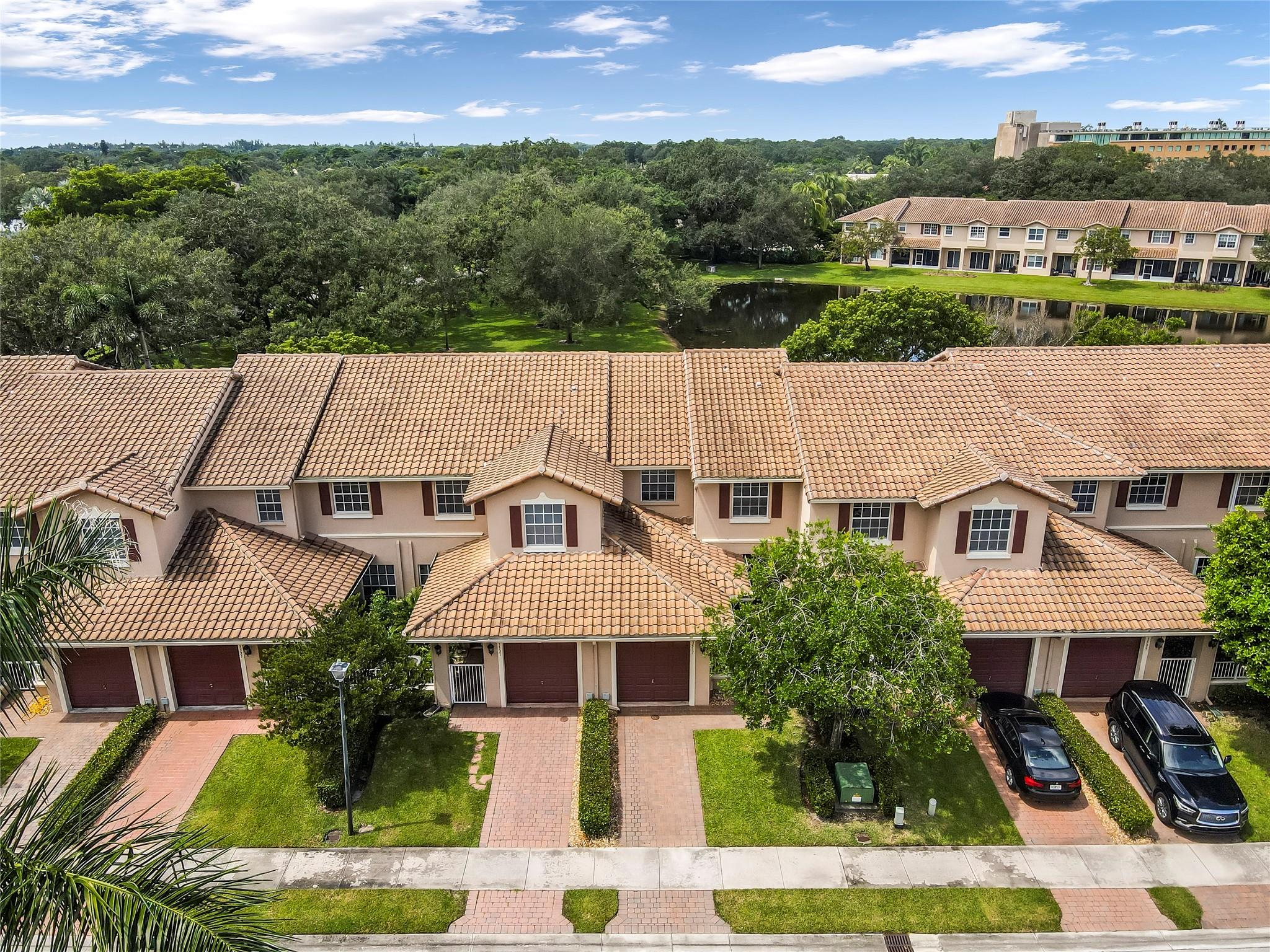 Villas of Rolling Hills - Residential