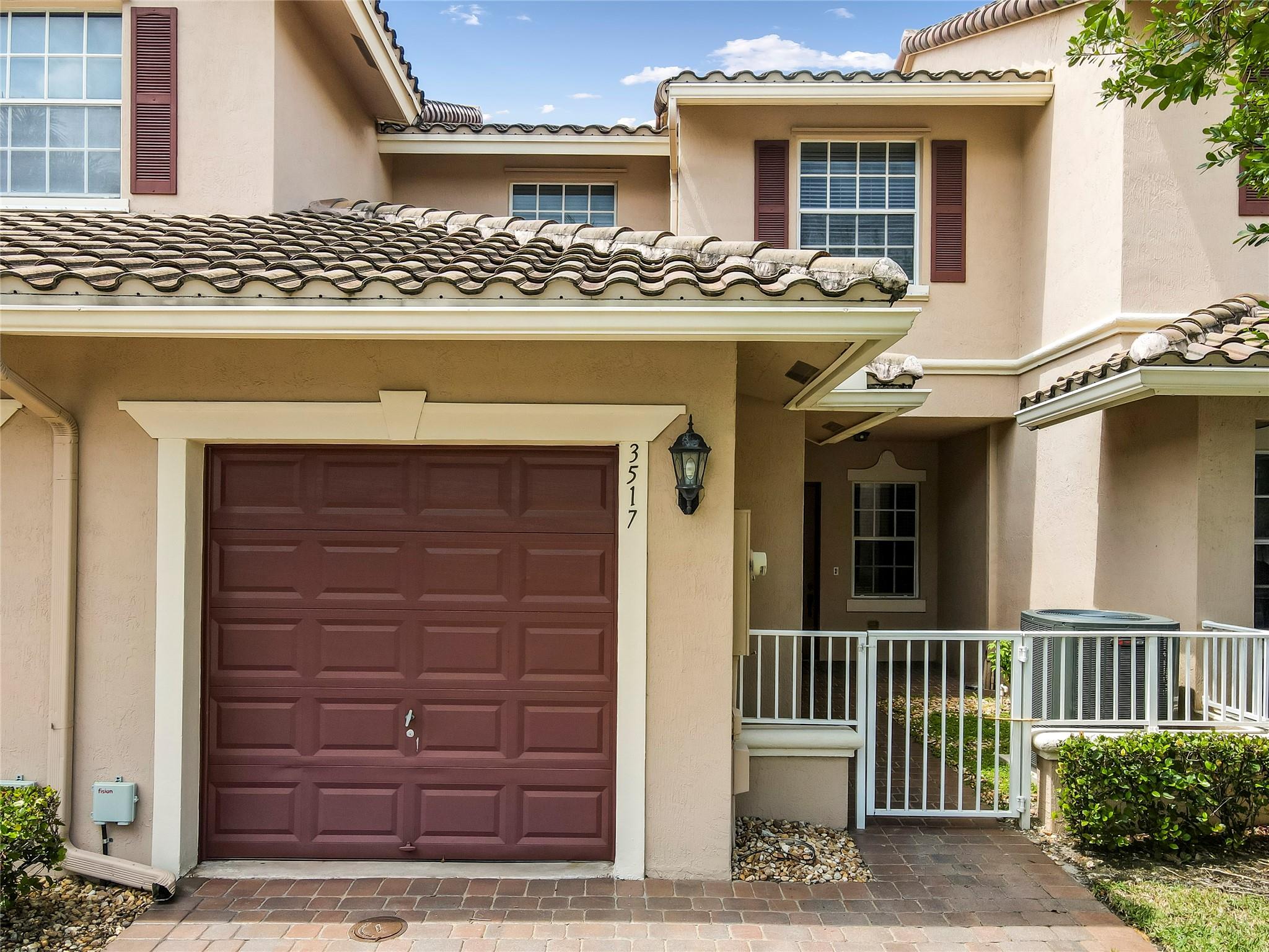 Villas of Rolling Hills - Residential