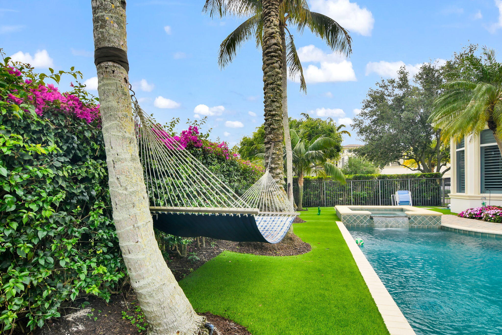 OLD PALM 2 - Residential