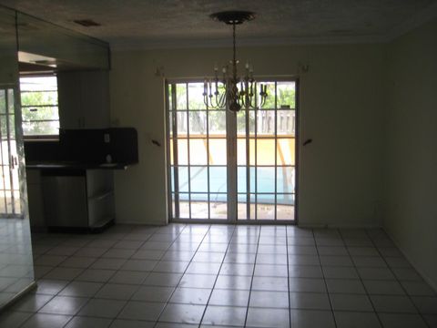 A home in Deerfield Beach